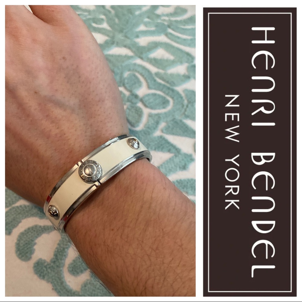 Henri Bendel cream bangle bracelet